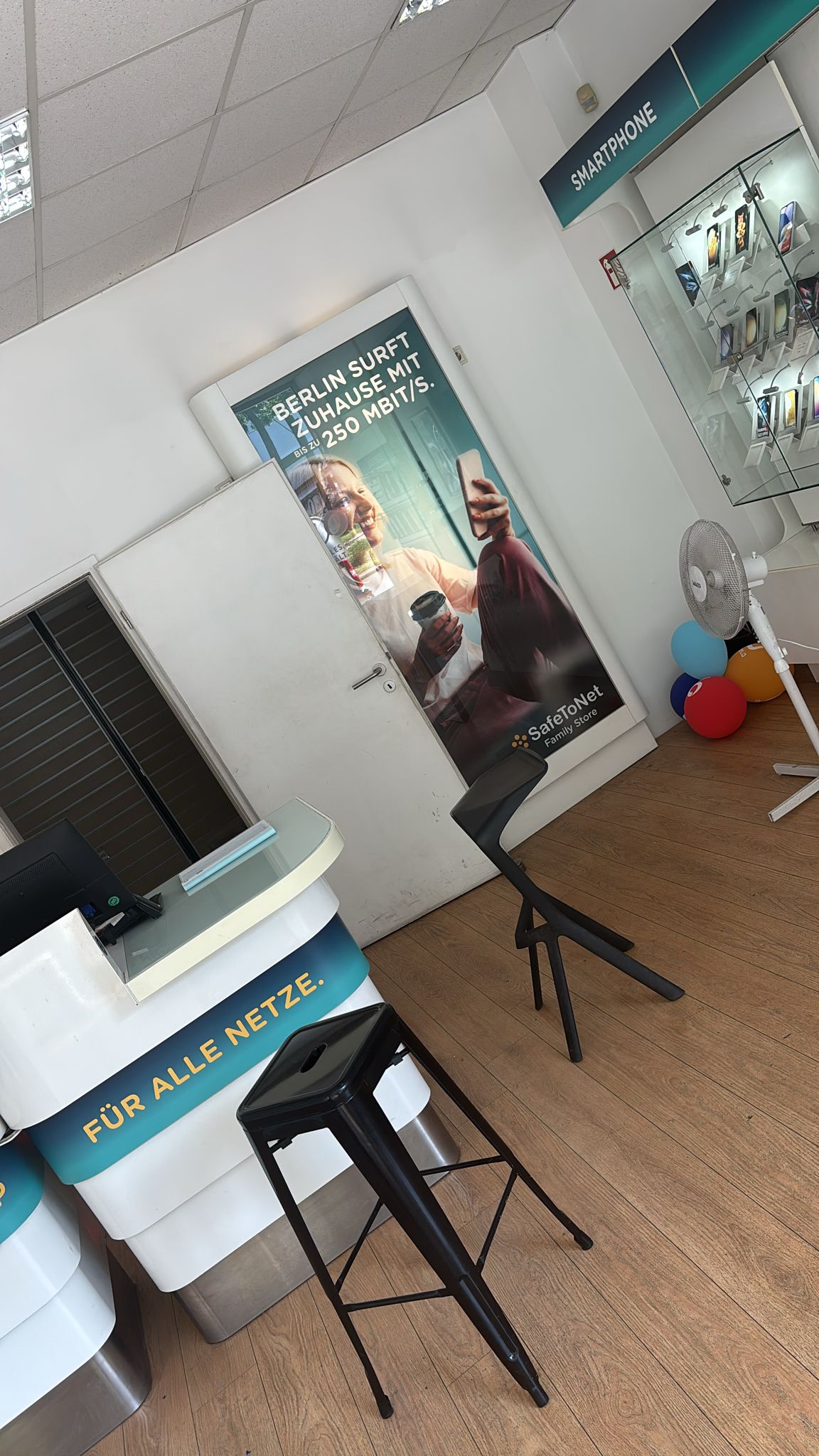 Mobilfunkshop Berlin-Friedrichshain – Shopansicht 7